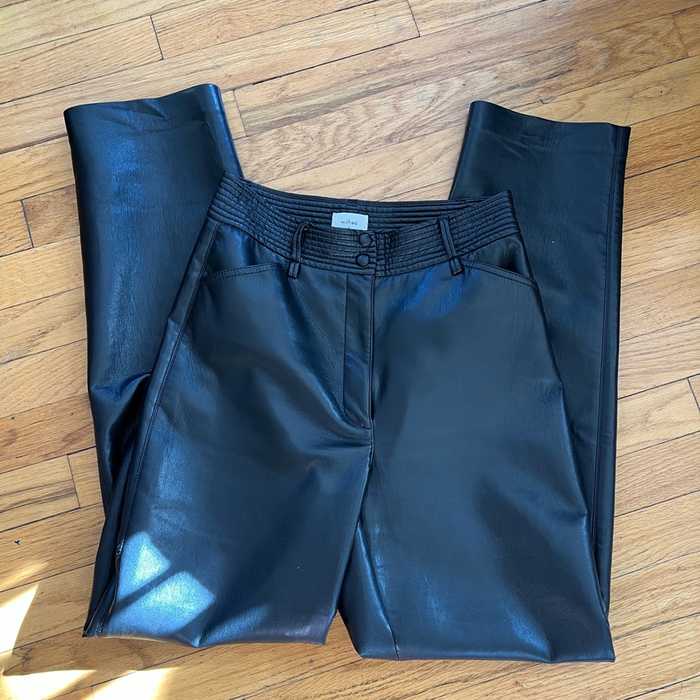 Aritzia Wilfred High Waisted Black Faux Leather Pants Size 4
